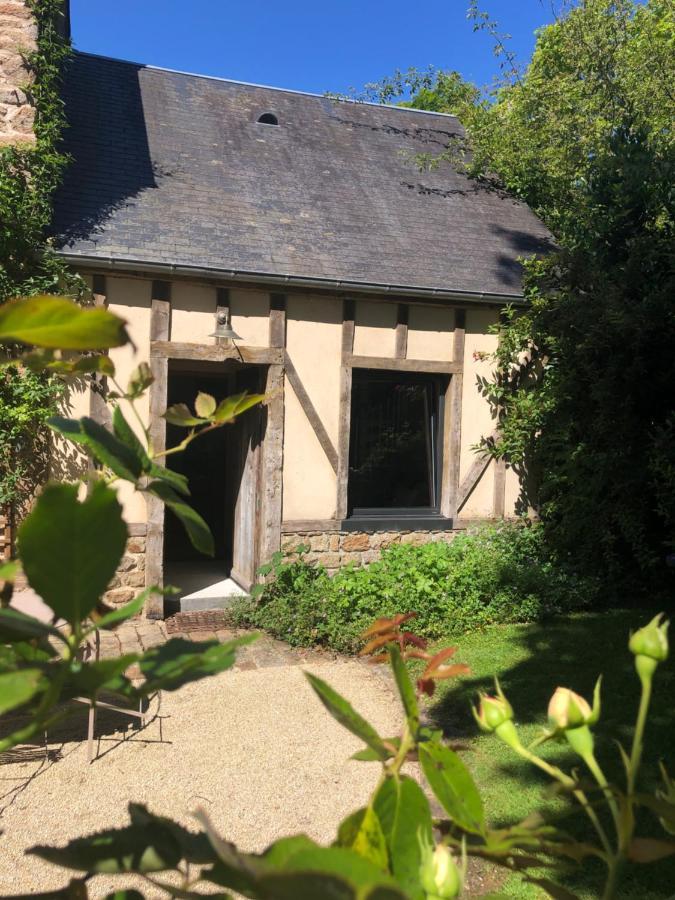 Le Clos Du Mont Jarry Le Val-Saint-Père المظهر الخارجي الصورة